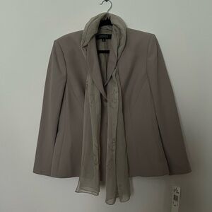 Kasper Tan Jacket Lined with Sheer Rose Accent Scarf 14P NWT